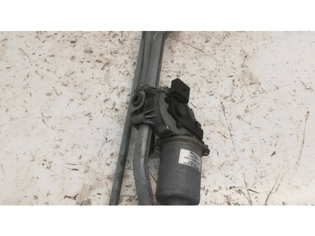 Моторчик дворников 8X2317500AD Jaguar XF