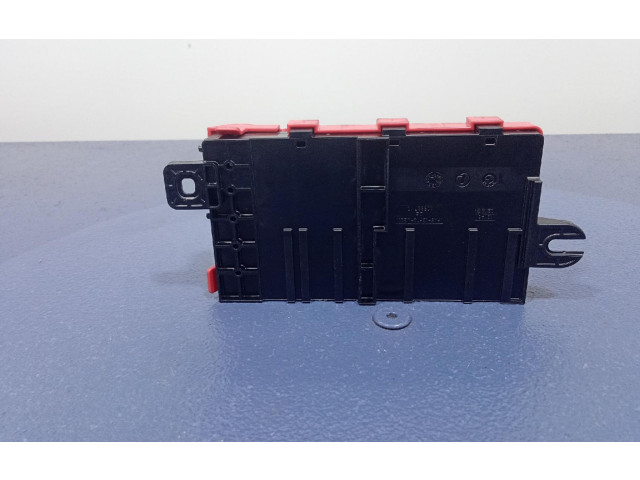 Pojistková skříňka 106887, 106887 BMW M2 F87 2019