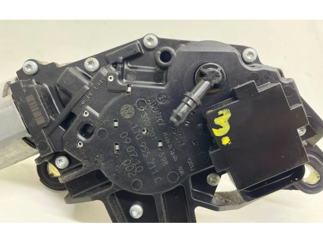 Моторчик заднего дворника 1T0955711C    Volkswagen Touran I