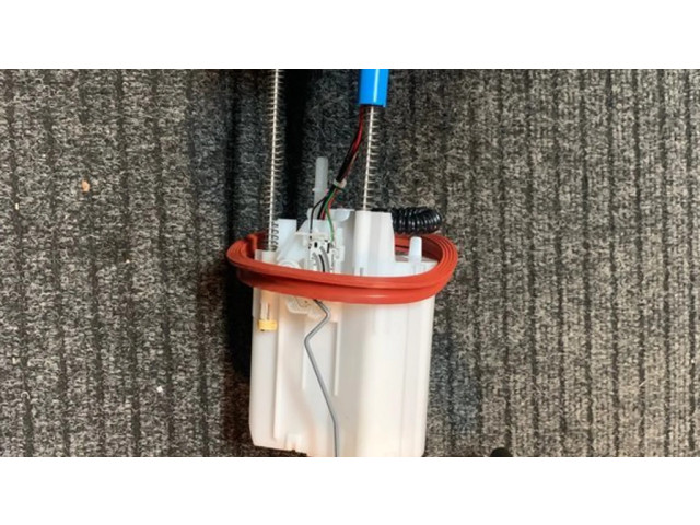 Насос топлива (в топливном баке)