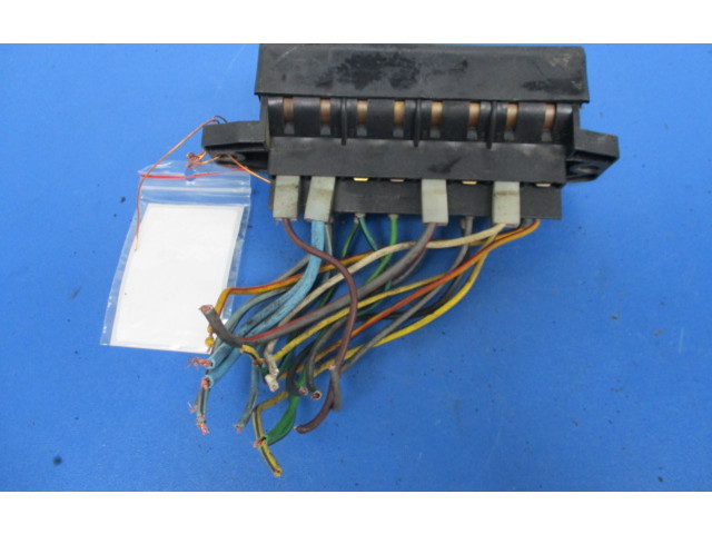 Блок предохранителей     Fiat 126    