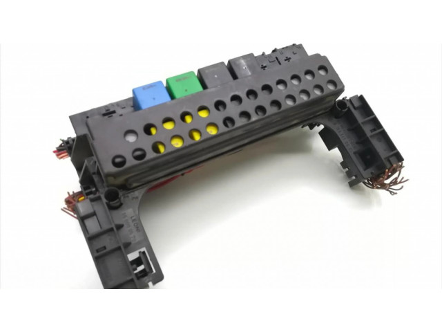 Pojistková skříňka A1695450001 BMW 1 E81 E87 2005