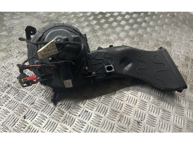 Вентилятор печки         Citroen C8 