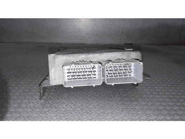 Блок управления двигателя 04745860   Chrysler PT Cruiser