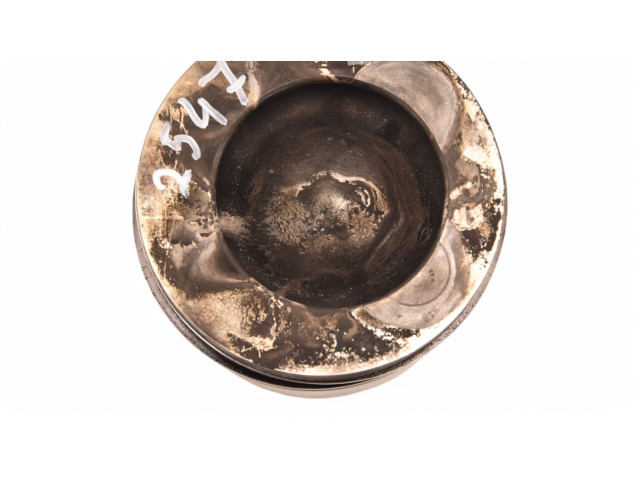  Поршень DDY DDYA DDYB 04L107065AR  Skoda Karoq  