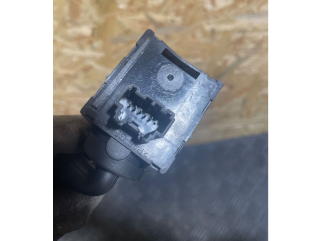 Ручка стеклоочистителей 8W8317A553, G66282007 Jaguar XF X250