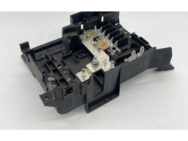 Pojistková skříňka 7L0937548C Audi Q7 4L 2007