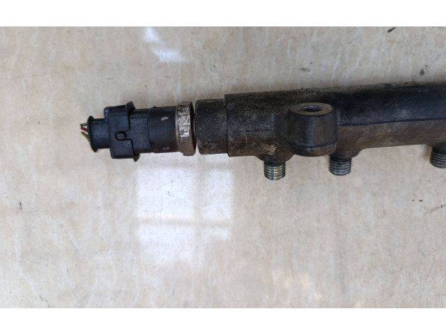 Топливная рампа 0445214051 Honda Accord