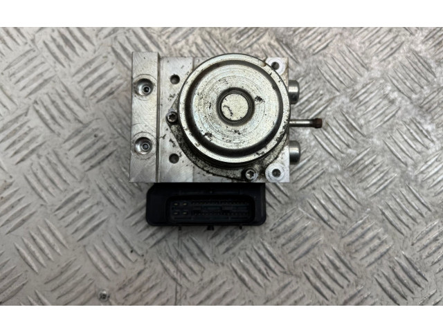 Блок ABS 47660BF12D, 6425L044 Nissan Juke I F15