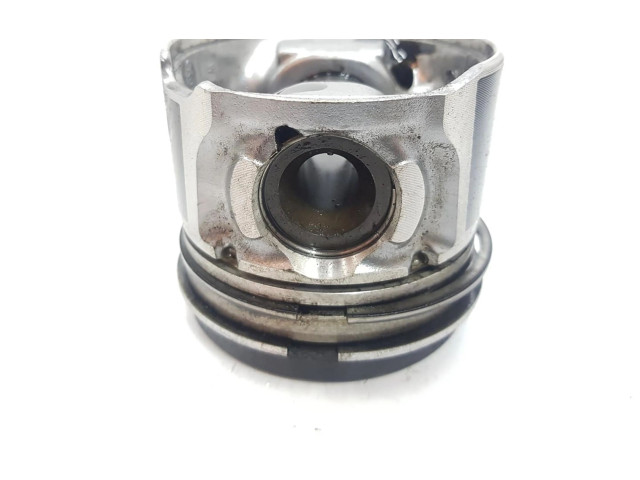 Píst T1DA   Ford Grand C-MAX  pro naftový motor 1.6  