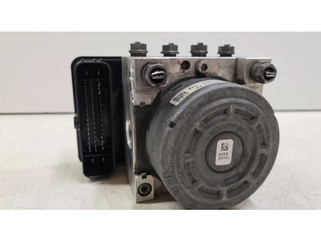 Блок АБС 5Q0907379AE, 5Q0614517AK Volkswagen Golf VII 2013-2019 года