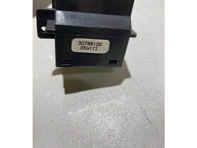 Ручка стеклоочистителей 30768100, 05W17T Volvo V70