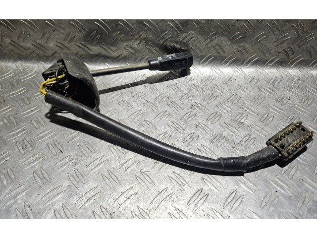 Ручка стеклоочистителей SAEQ78 Mercedes-Benz W123