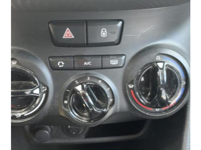 Спидометр (приборный щиток) Peugeot 2008 I