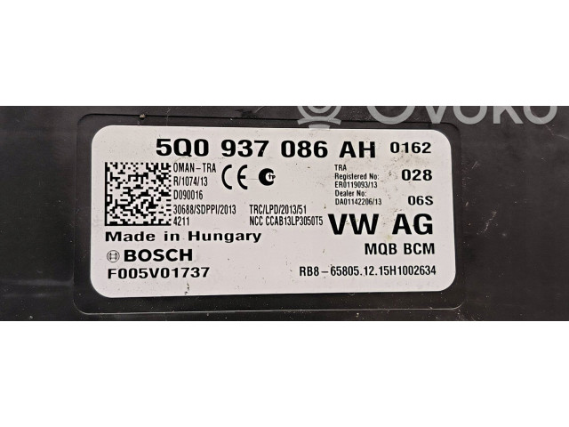 Блок комфорта Skoda Octavia Mk3 (5E)