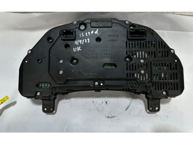 Панель приборов 8380053640 Lexus IS 220D-250-350