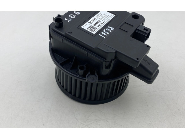 Вентилятор печки 4M1820021B Audi Q5 SQ5