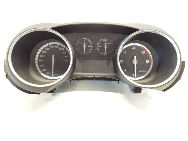 Панель приборов 0050528273 Alfa Romeo Giulietta
