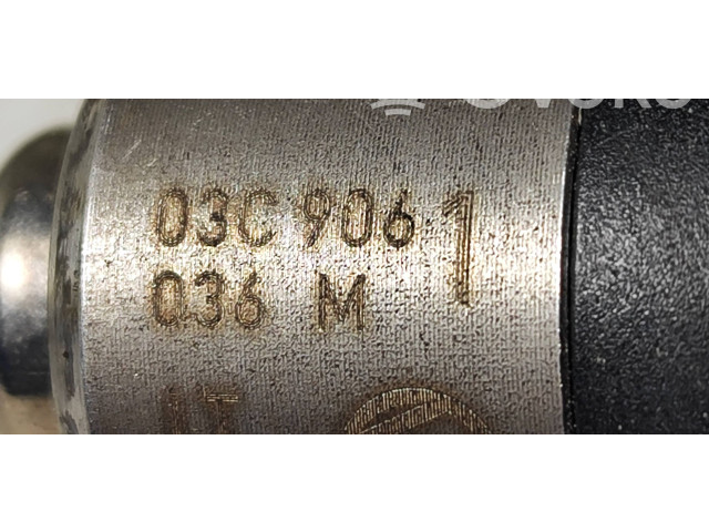 Форсунка 03C906, 03C9061036M    Audi A1   