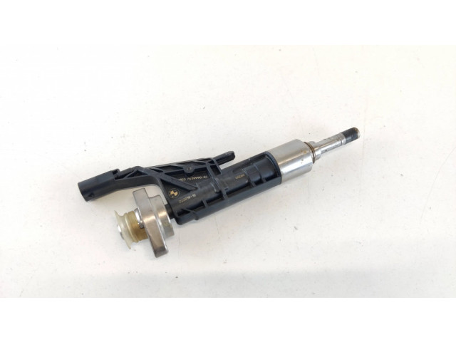 Vstřikovač 7639990 BMW 4 F36 Gran coupe pro benzínový motor 4.4