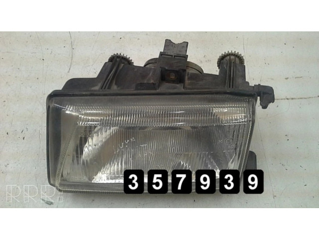 Передняя фара  