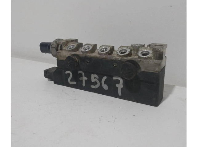 Řídící jednotka A2203200258 Mercedes-Benz S W220