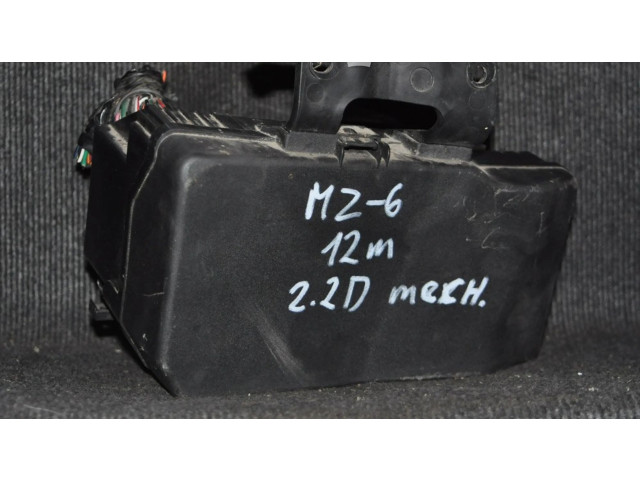 Pojistková skříňka Mazda 6 2012