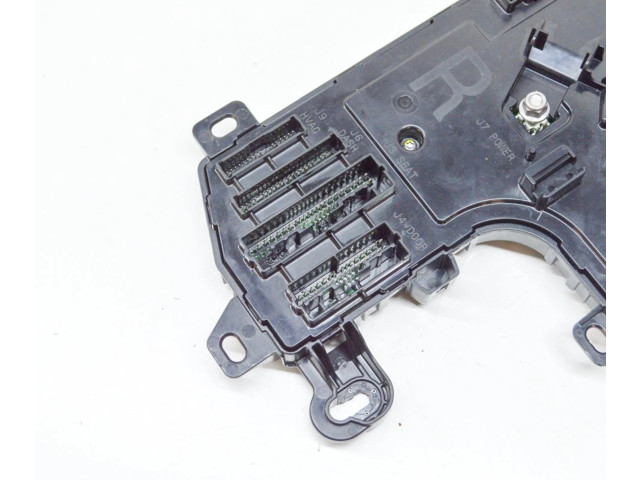 Блок комфорта 110034000I Tesla Model 3