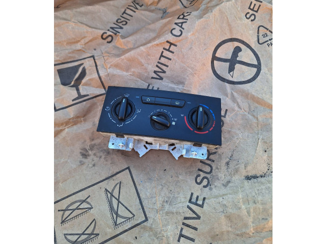 Блок управления климат-контролем A42103000, 836430   Peugeot Partner