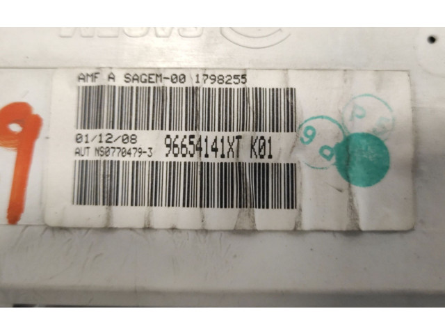 Дисплей    216543008, 96654141XT   Peugeot Partner