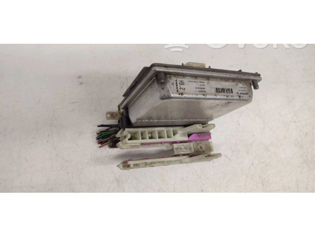 Блок управления двигателя 0281001776, 28SA4018 Volvo V70