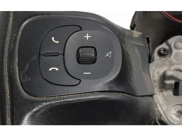 Руль Fiat 500L  2013 -  года 7356391060, 735560388      