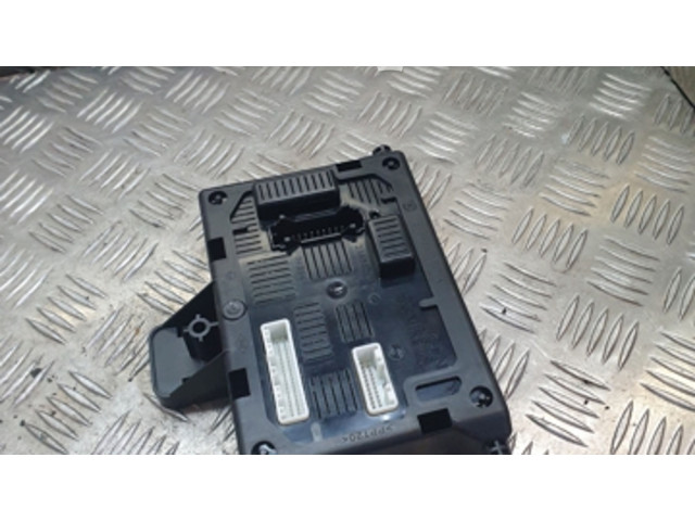 Блок комфорта 8200652285, 00734408   Renault Clio III   