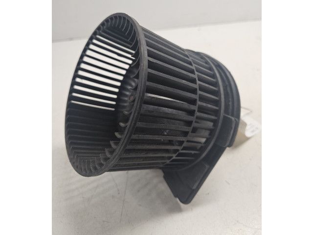 Вентилятор печки 653731J Opel Vectra B