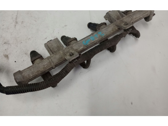 Топливная рампа 9260930006 Hyundai Getz