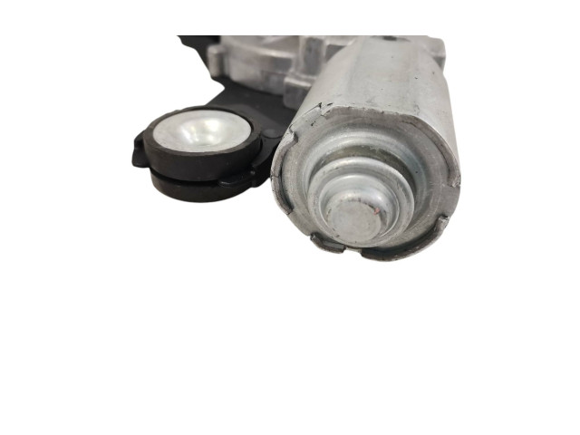 Моторчик заднего дворника 30663891, 53029212    Volvo V70