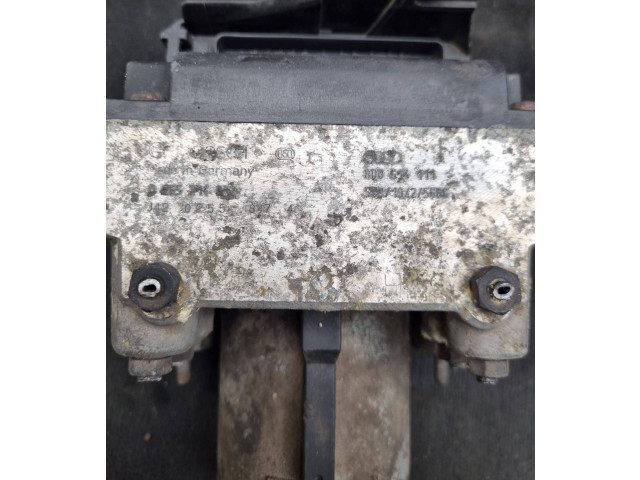 Блок АБС 8D0614111F, 0265214002   Audi  A6 S6 C4 4A  1994 - 1997 года