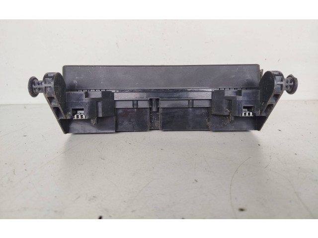 Блок предохранителей 7M0971882A, XM2114A212AA Ford Galaxy