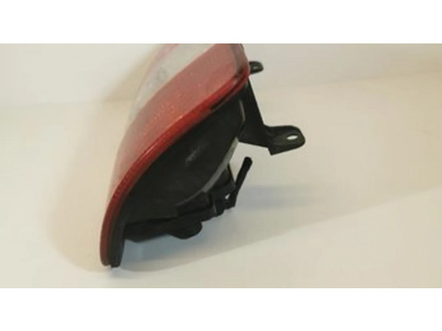 Задний фонарь левый K3 Volkswagen Caddy 2004-2010 года