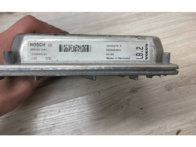 Блок управления двигателя 0281011441, 30646978A Volvo V70