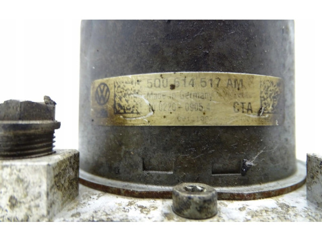 Блок АБС Skoda Octavia Mk3 (5E) 2013 - 2019 года