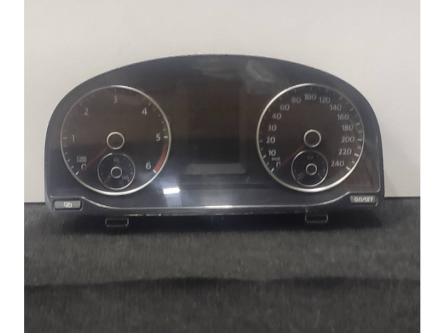 Přístrojová deska  Volkswagen Caddy 2011 2K0920865A, VDD0242409  