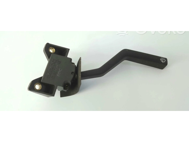 Ручка стеклоочистителей 1363016, 01837727 Volvo 740