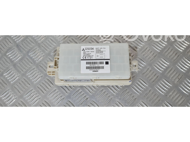 Блок предохранителей 8637B054, 20996V20108A Mitsubishi L200