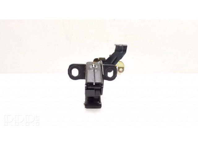 Замок задней крышки