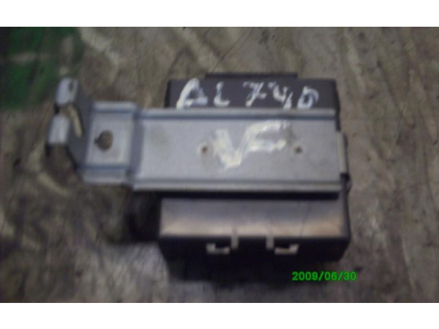 Блок управления Mazda 3 I