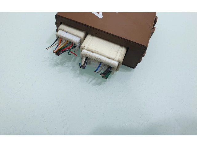 Блок управления заднего тормоза (EMF) 8905030020 Lexus GS 250 350 300H 450H