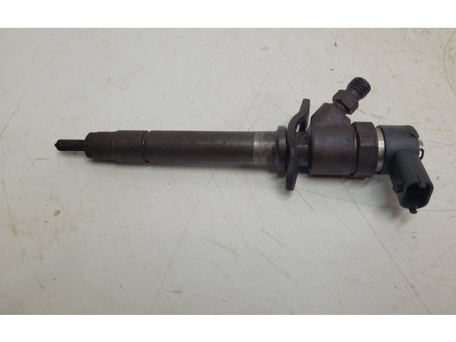 Форсунка 8658351    Volvo V70   