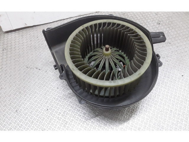 Вентилятор печки 6Q1820015 Audi A2