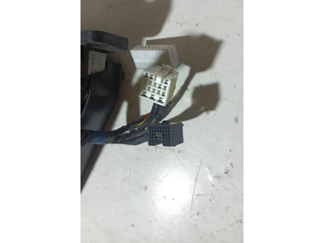 Pojistková skříňka 919401G010 KIA Rio